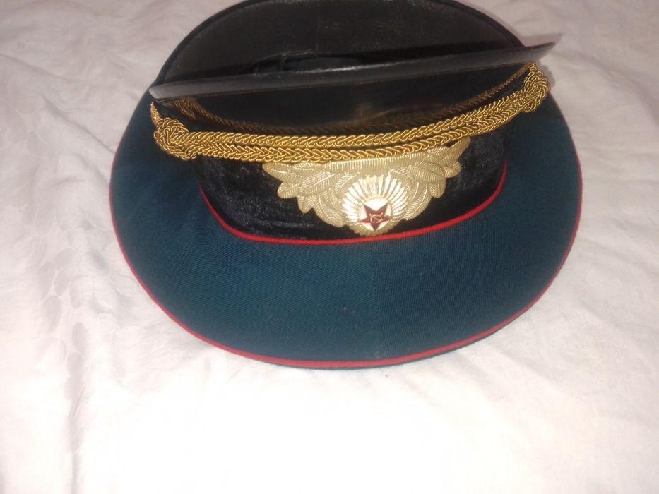 Фуражка парадная офицера+ремень СССР.
