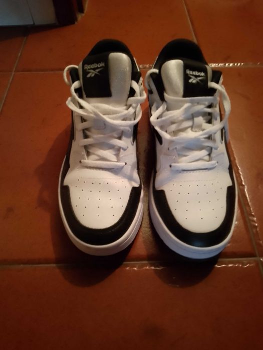 Par de ténis Reebok