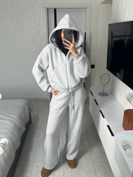 Спортивний костюм жіночий