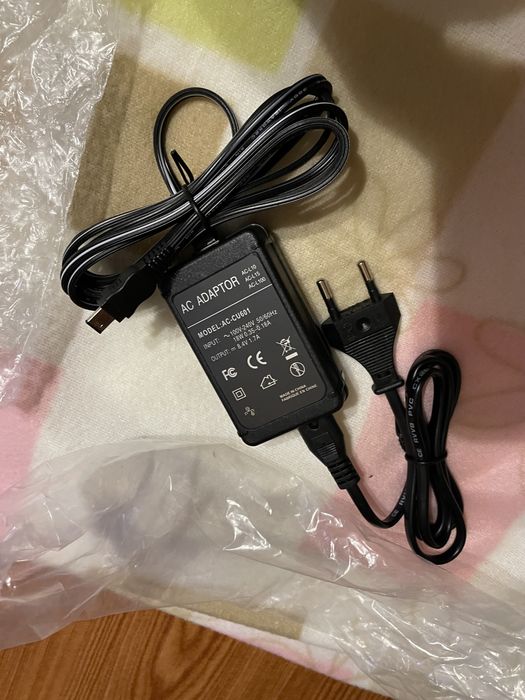 Carregador de câmara Sony Novo