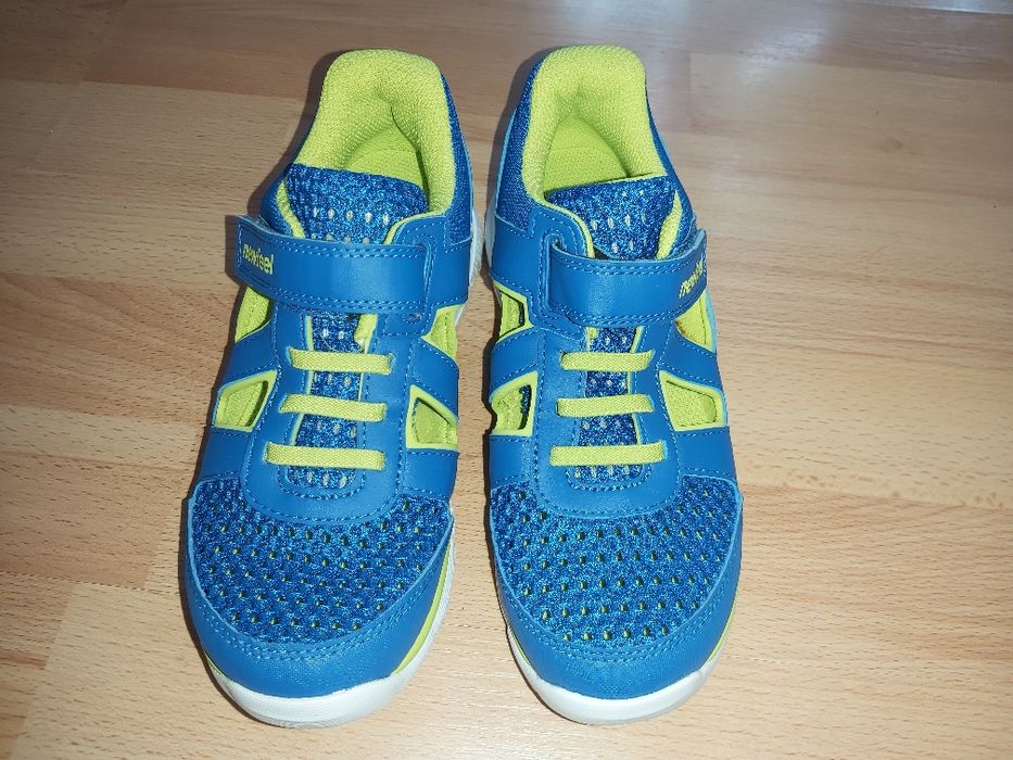 Дитячі кросівки "Newfeel". 35 розміру.