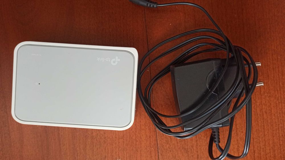 Switch TP-Link TL-SF1005D