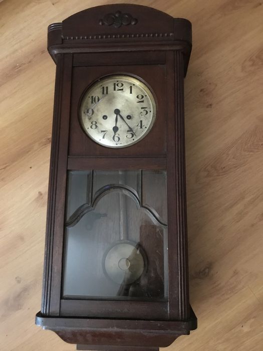 Продам старинные часы Gloria