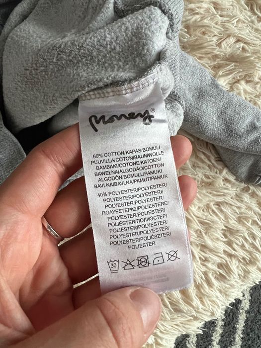 Худі з капішоном  134 розмір