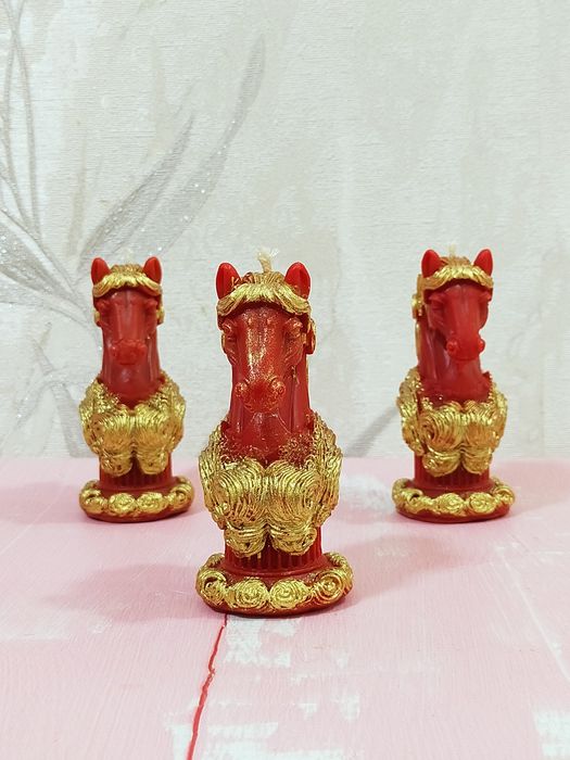 Свічка року" Коник"