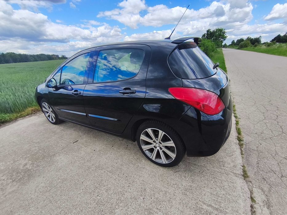 Peugeot 308 T7 LIFT . 2.0hdi 150KM