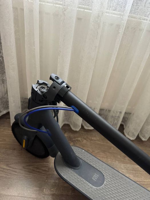 Електросамокат Xiaomi mi scooter 3 black