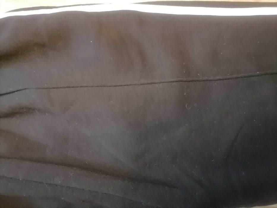 Czarne spodnie dresowe  36