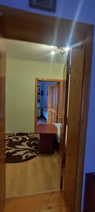 Частина будинку в центрі міста