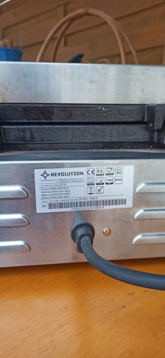 Gofrownica  rewolucjon 1500w
