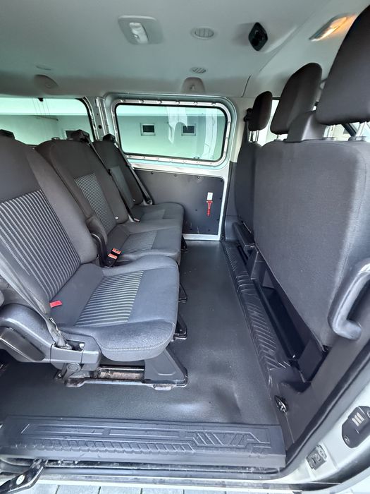 Ford transit custom 2.0 tdci  9osobowy dlugi