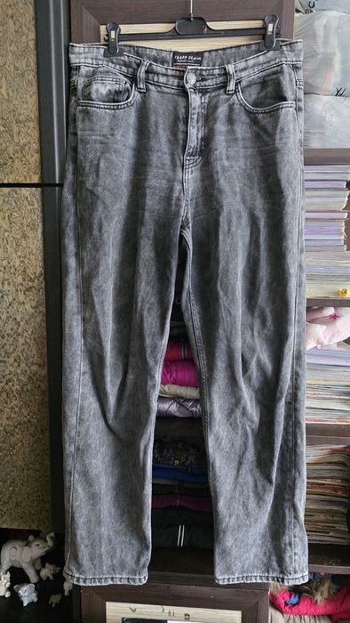 Spodnie jeansowe Cropp 32/34.