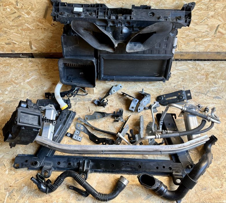 Kompletny przod RENAULT CAPTUR lift 16-19 kolor TECNE oryginal zderzak maska blotnik chlodnice