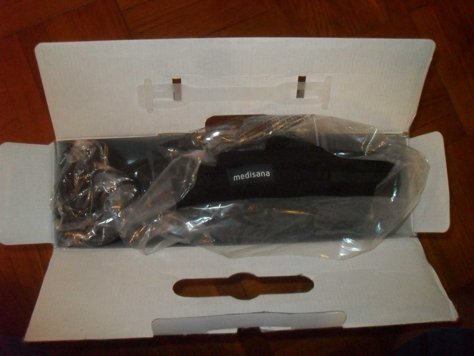 Массажная подушка электрическ MEDISANA( шея / плечи/ спина / икры ног)