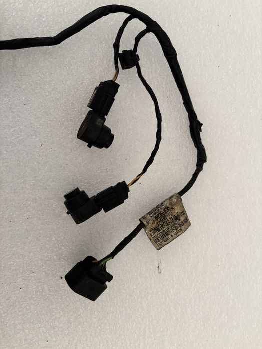 Opel Astra J IV 4 HB wiązka instalacja zderzaka tył czujników PDC