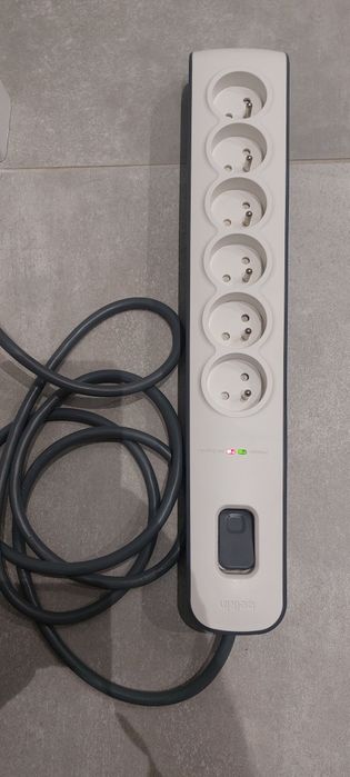 Listwa Belkin zasilająca przeciwprzepięciowa 6 gniazd