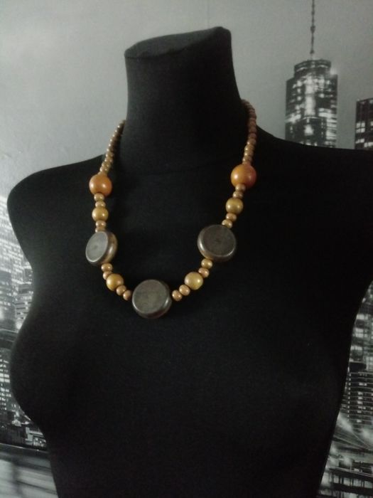 Naszyjnik korale brąz