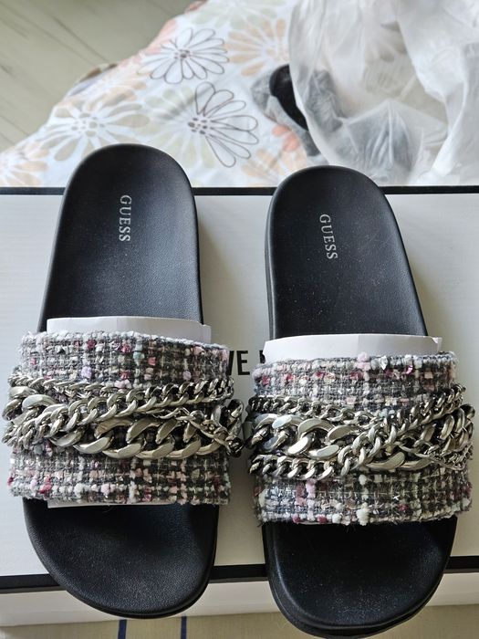 Сланци жіночі Guess