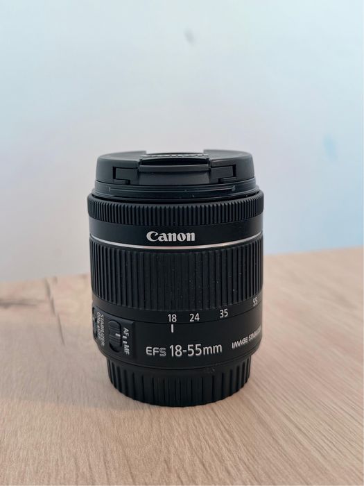 Canon EOS 250D.