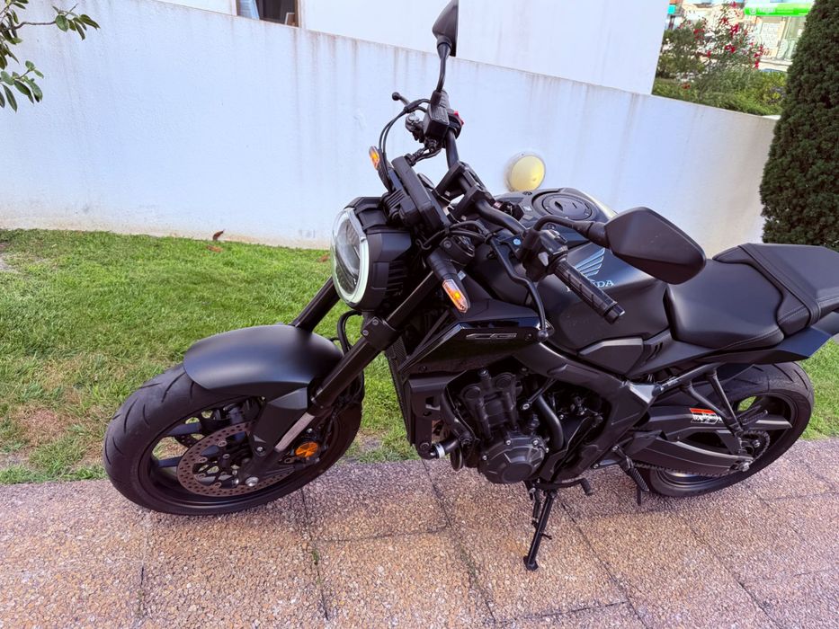 Honda CB 650 r Black Edition