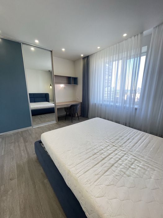 Продам 2-комн.кв. Центр, Менора, Литейная, 2А.