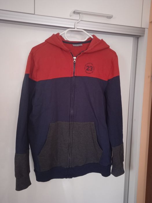 Bluza chłopięca 170 z kapturem