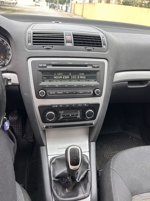 Skoda Octavia 1.6tdi 2012