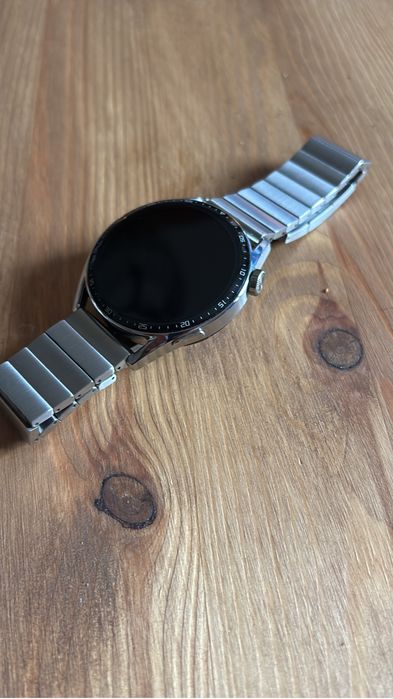 Huawei GT3  smartwatch