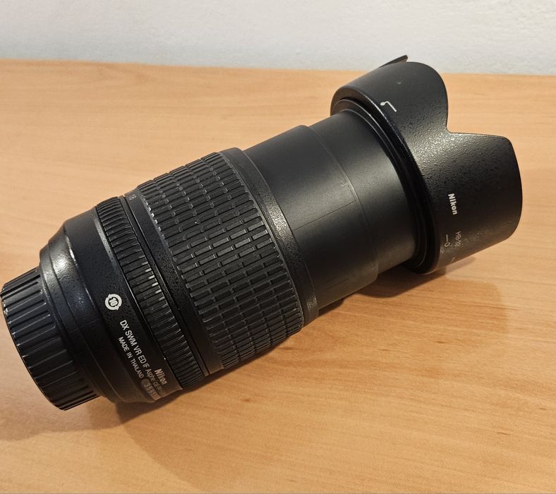 NIKON 18-105mm VR