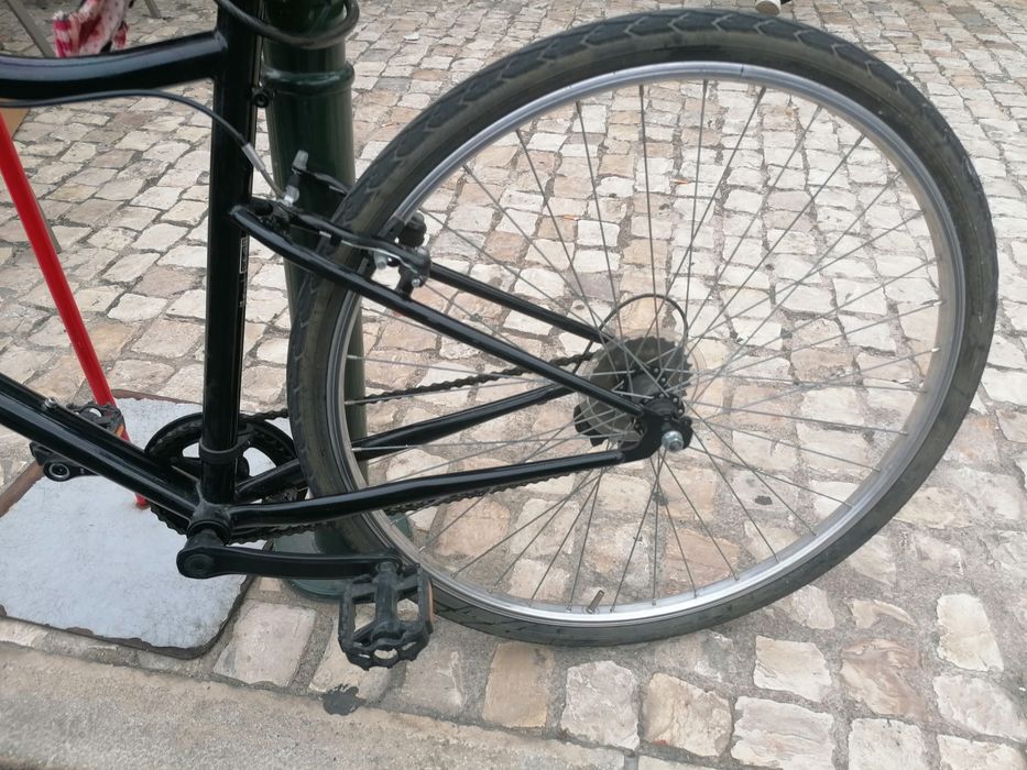 Bicicleta B-twin, 6 velocidades, roda 29