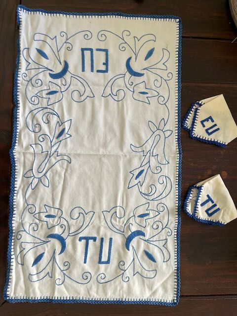 Pano de tabuleiro bordado