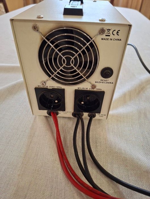 ДБЖ Volt Sinus PRO-800E з чистою синусоїдою