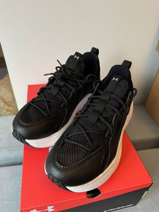 Оригінальні кросівки Under Armour Infinite 40,41,44,45,45.5