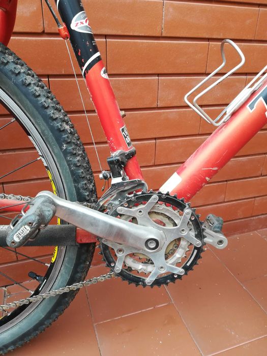 Bicicleta TREK 6500 + rolo treino