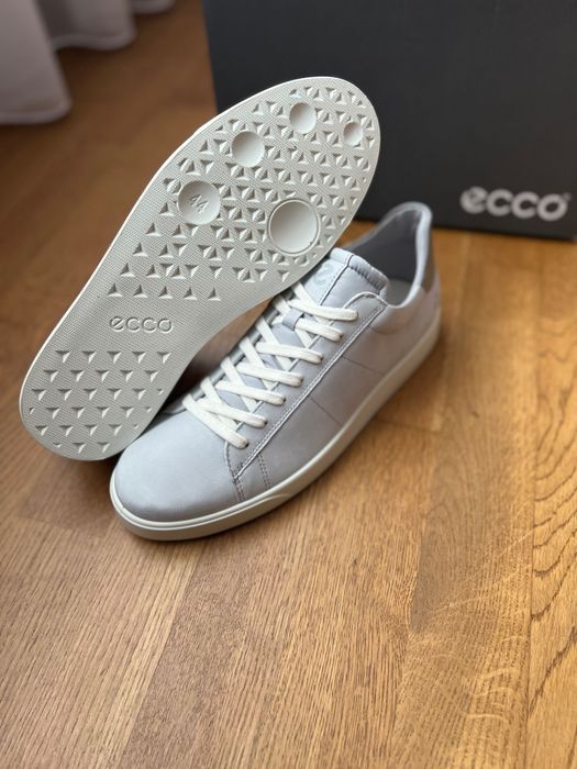 Кросівки Ecco Street Lite p. 44 Кроссовки Byway Кеди Soft Tred Нові
