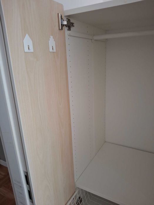 Szafa IKEA na ubrania do pokoju dziecięcego