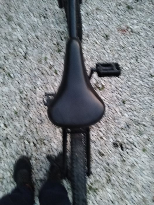 Witam mam na sprzedaż bmxa cena do negocjacji stan dobry.