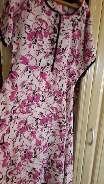 Костюми,штани,платя та інше