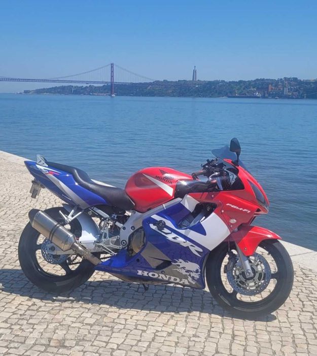Honda CBR600 F4i