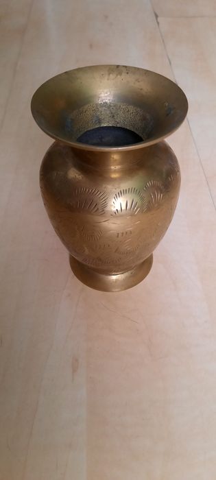 Stary wazon z mosiądzu