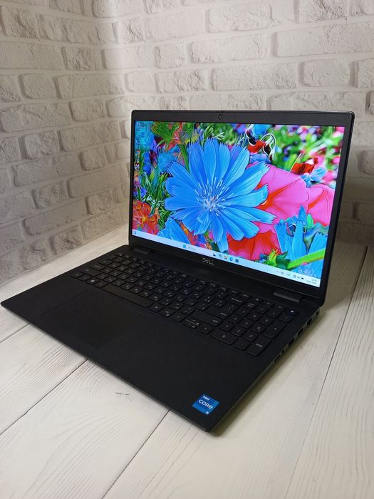 Ноутбук Dell Latitude 3520 I5-1135G7