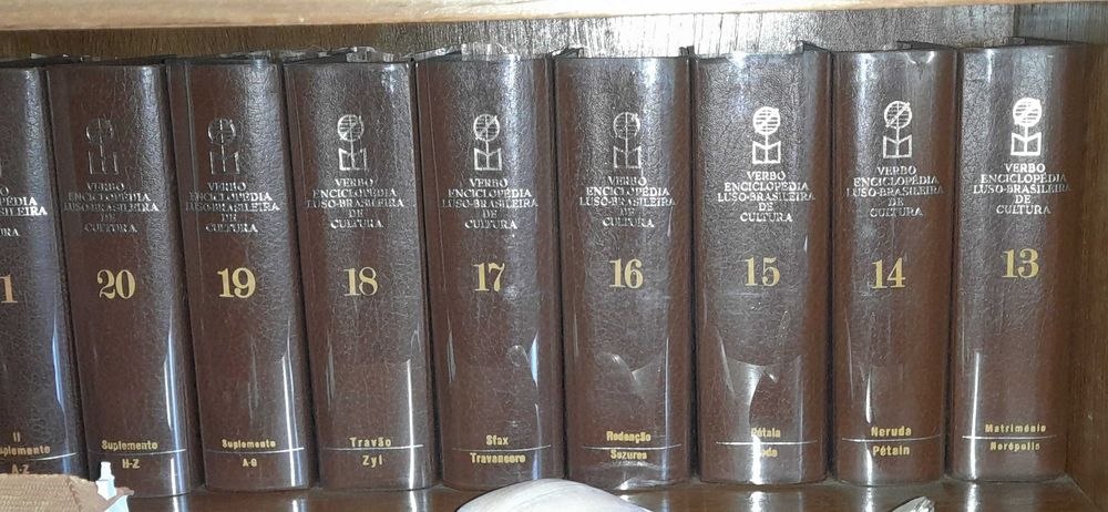 Enciclopédia Luso-Brasileira de Cultura da Editorial Verbo - 23 volumes