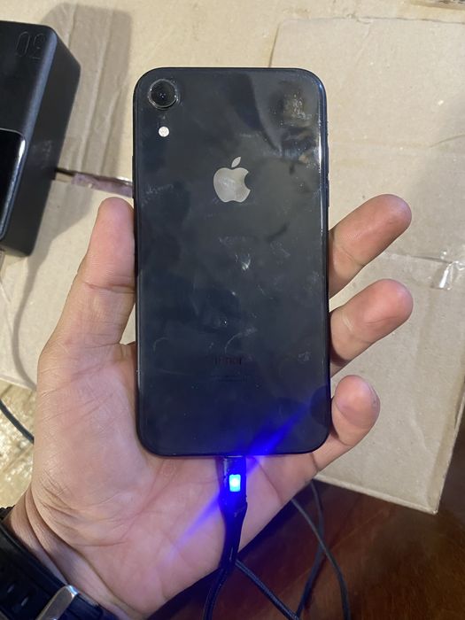 iphone XR  айфон иксR
