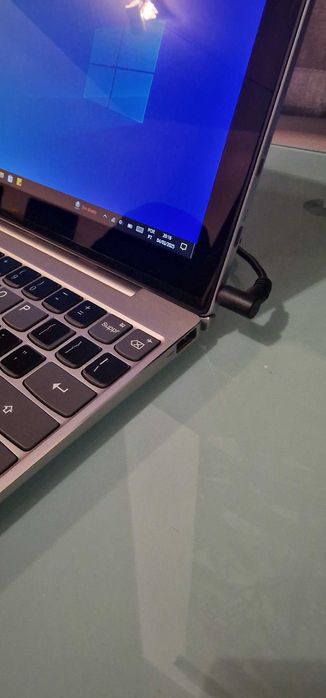 Laptop tablet Lenovo