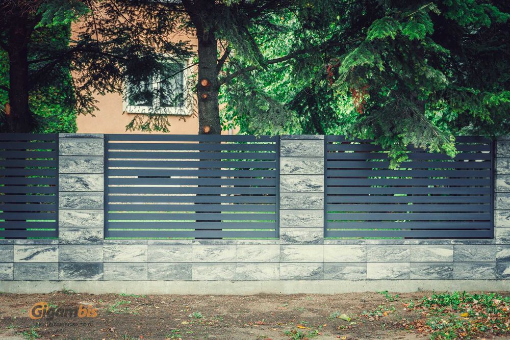 ogrodzenia nowoczesne, metalowe, palisadowe