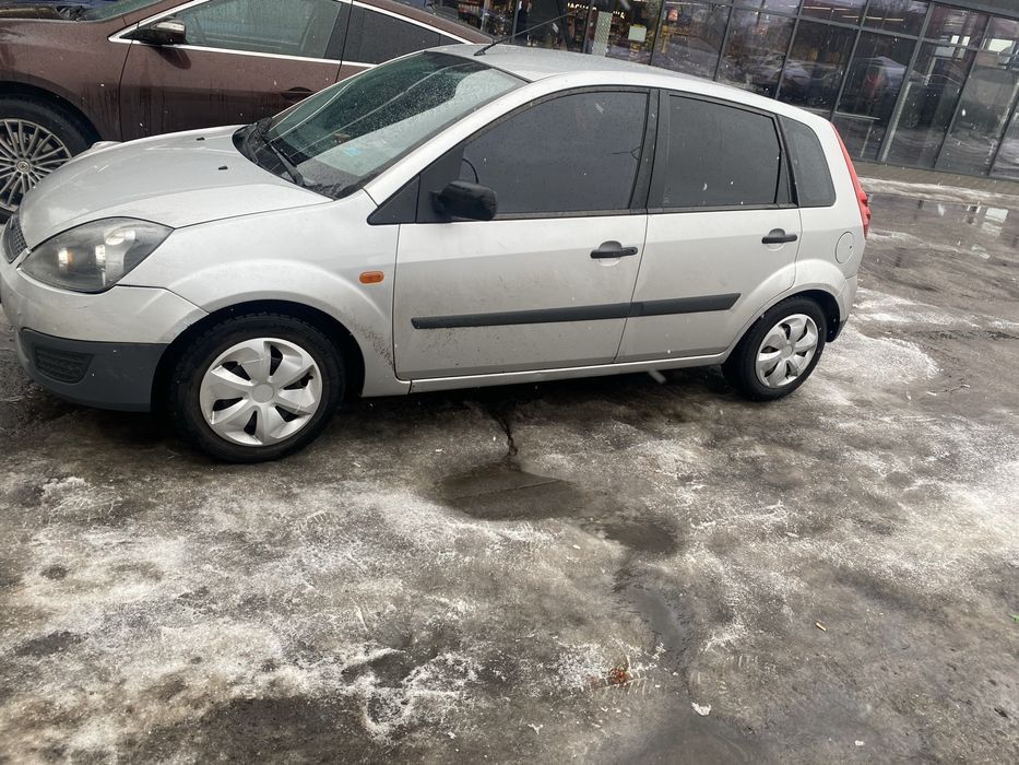 Ford Fiesta 2005(MK6) автомат