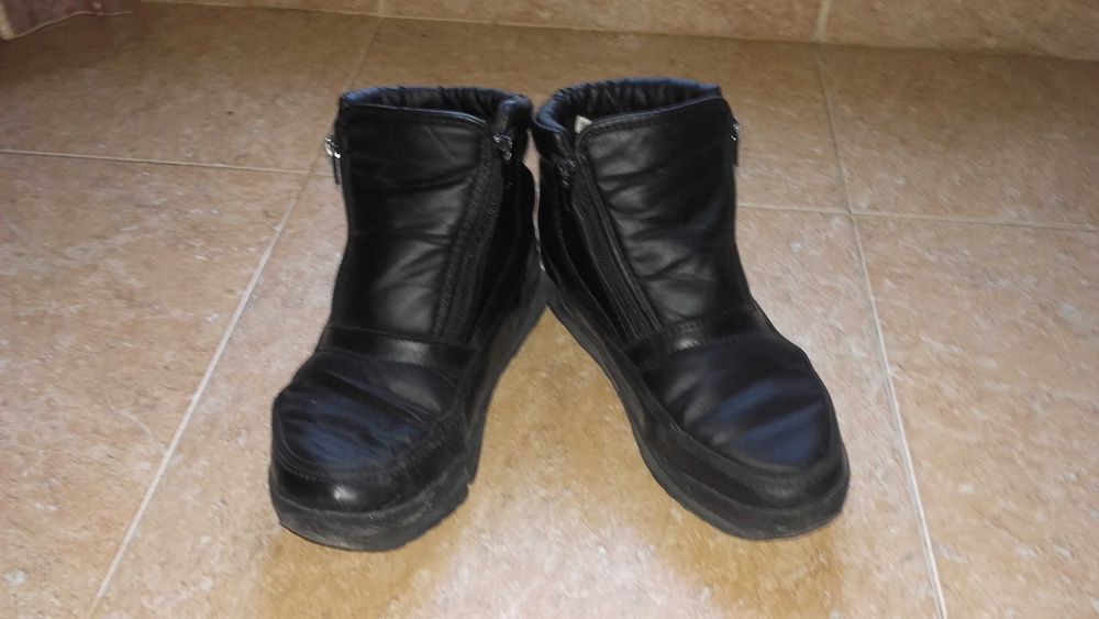 Botas Impecáveis Novas