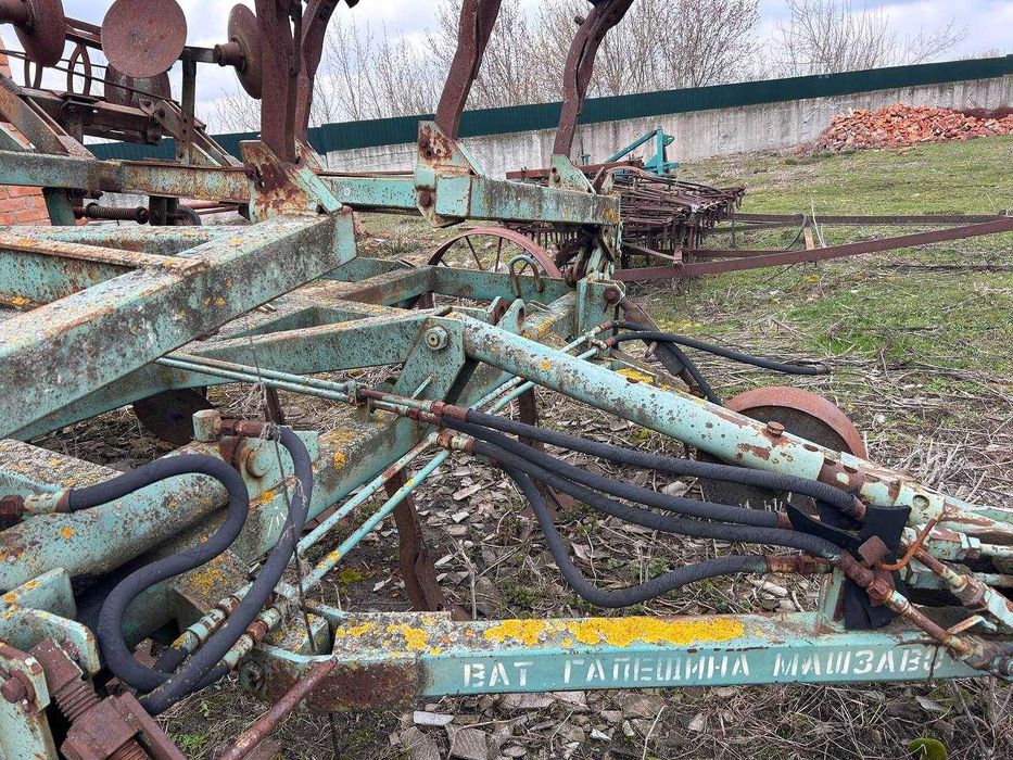 Культиватор широкозахватний напівпричепний КШН-5,6 «Резидент»