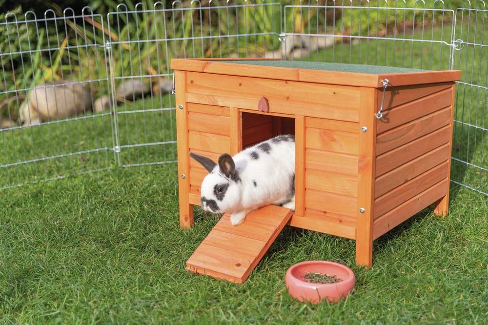 Drewniana budka dla królików i innych Trixie Natura 60x50x47 cm