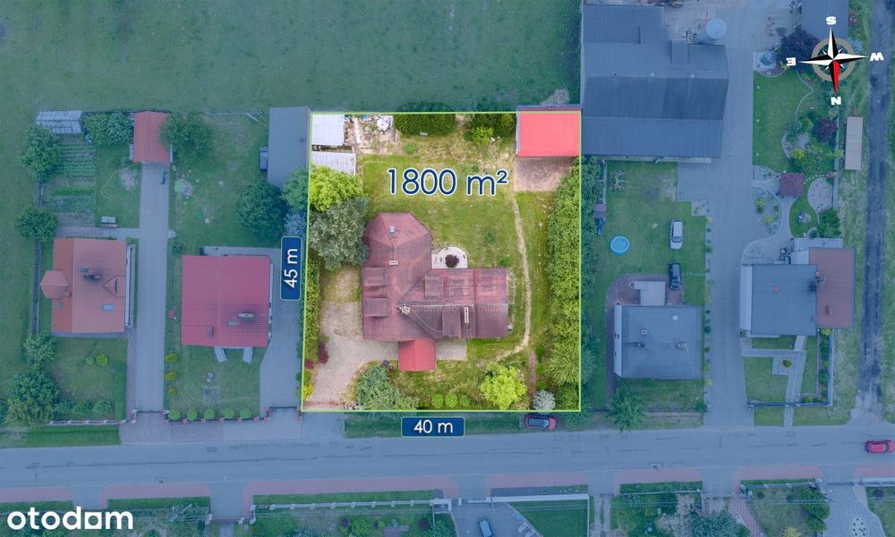 Ciekawy dom dla rodziny z ładną działką Sobuczyna
